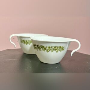 Corelle spring daisy tea Cups  2 pc - new old stock